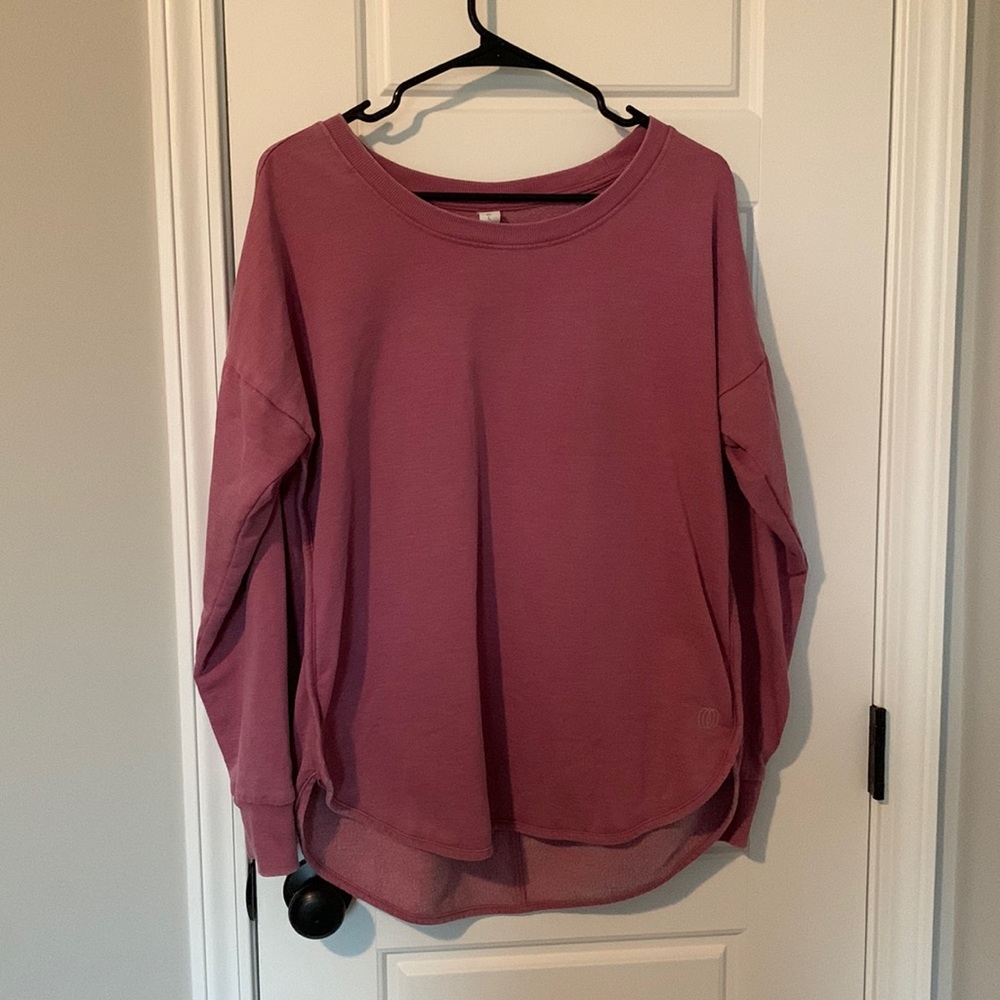 Long sleeve high low sweater